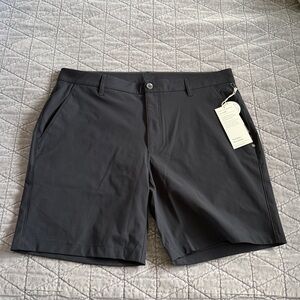 Vuori Meta Short - Black - 36